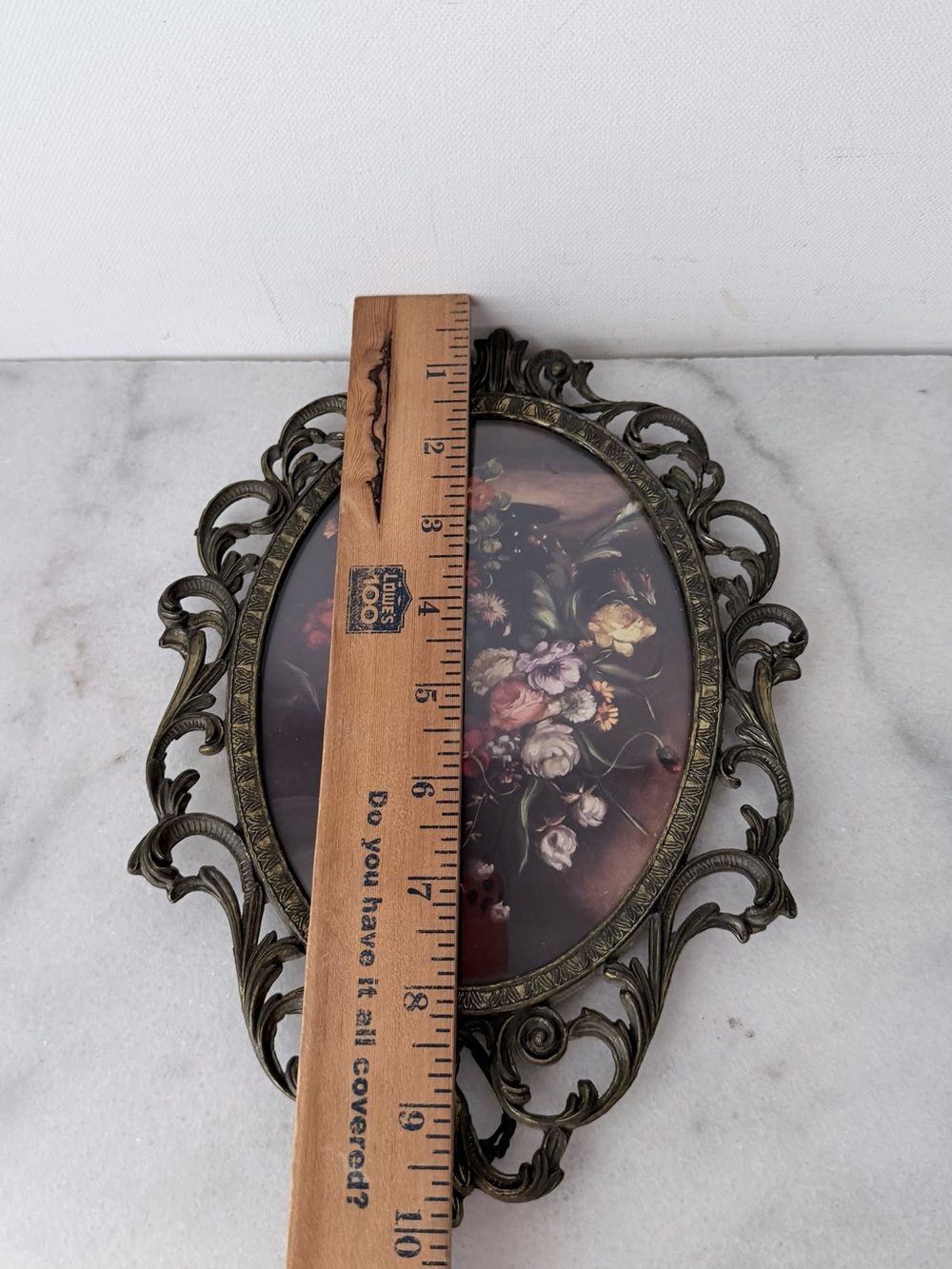 Ornate gold Vintage Oval Floral Wall Art - Brass Frame Italian - Picture 7 of 7